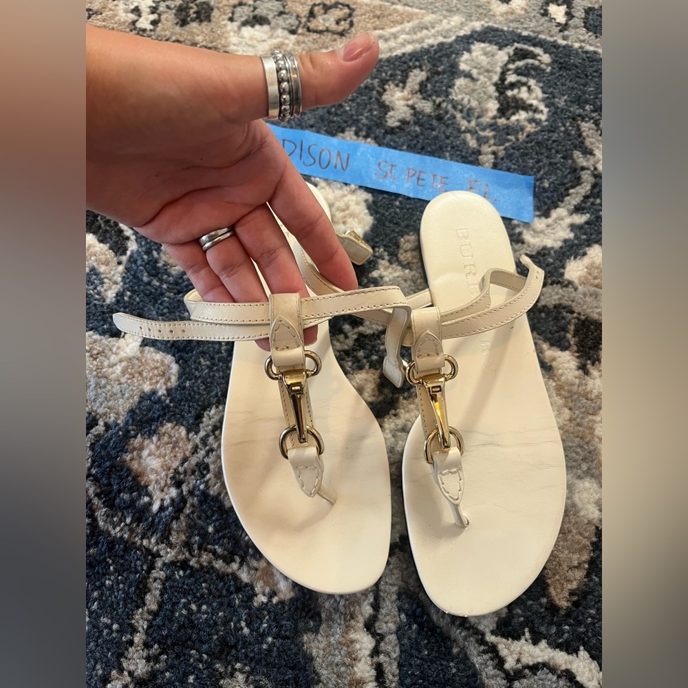 Burberry White Leather Horse Bit Thong Sandals 39